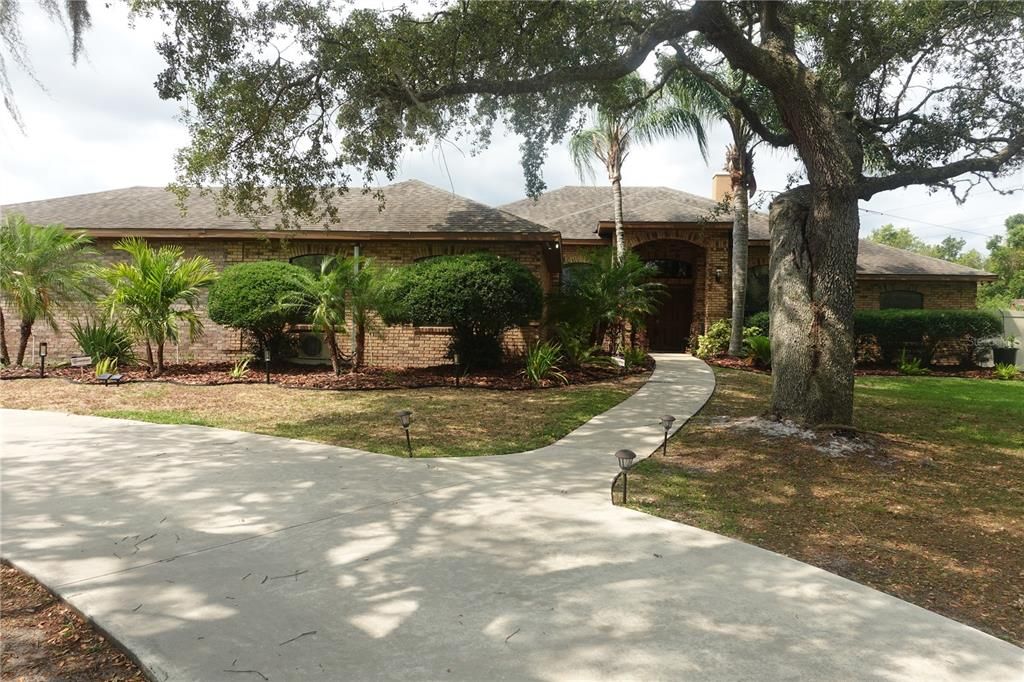 entry to front house