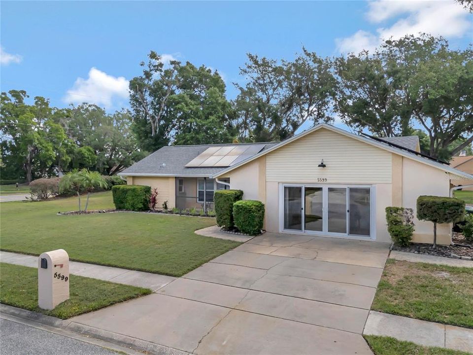 Recently Sold: $519,000 (3 beds, 2 baths, 2266 Square Feet)