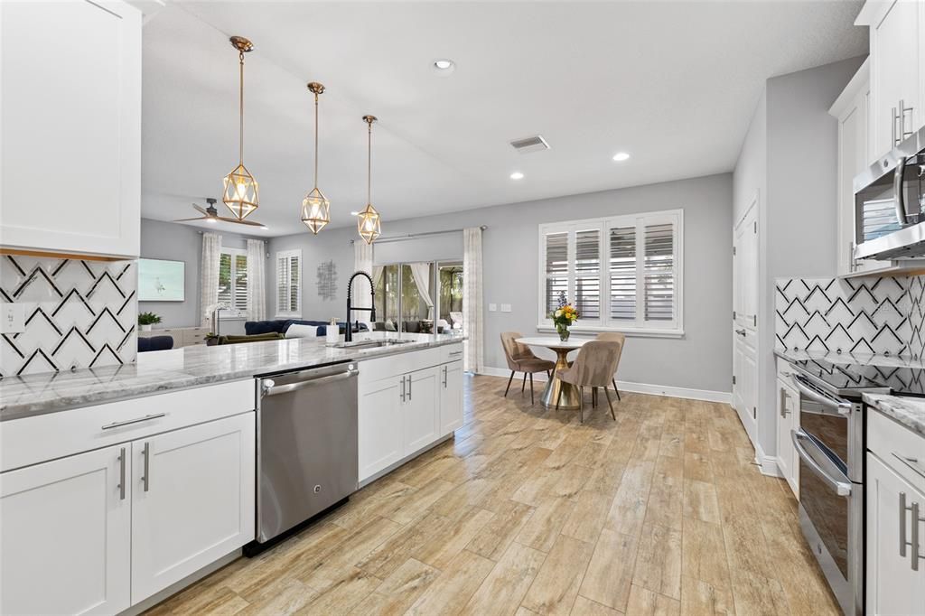 Active With Contract: $1,225,000 (4 beds, 3 baths, 2902 Square Feet)