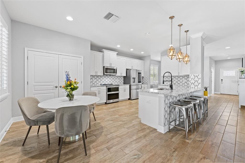 Active With Contract: $1,225,000 (4 beds, 3 baths, 2902 Square Feet)