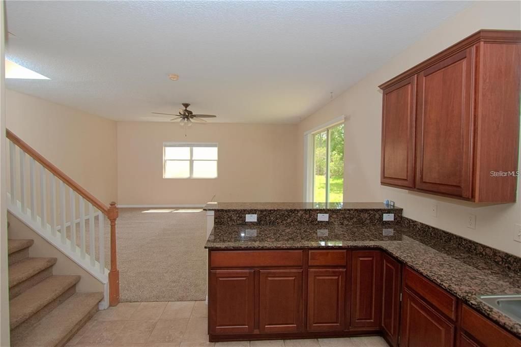 For Rent: $2,850 (4 beds, 3 baths, 2963 Square Feet)