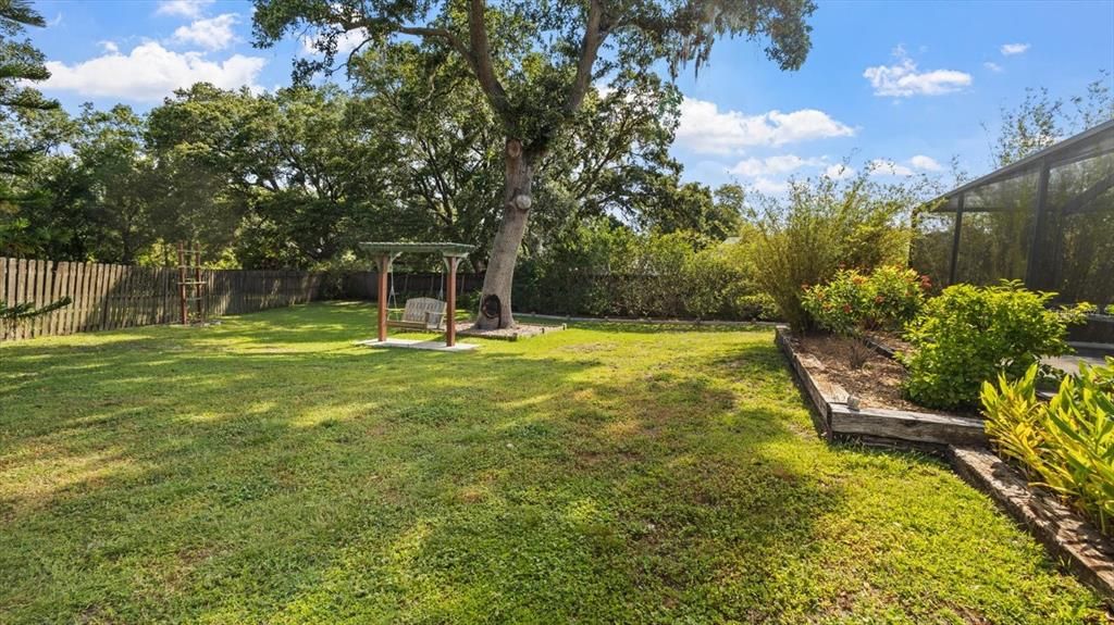 Large private backyard, fenced