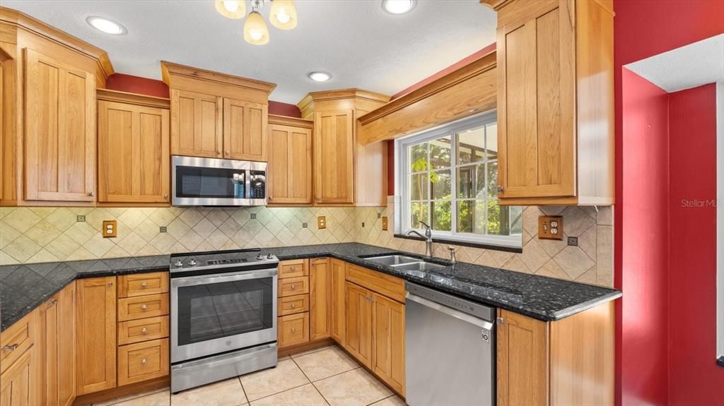Upgraded kitchen with new stainless steel appliances