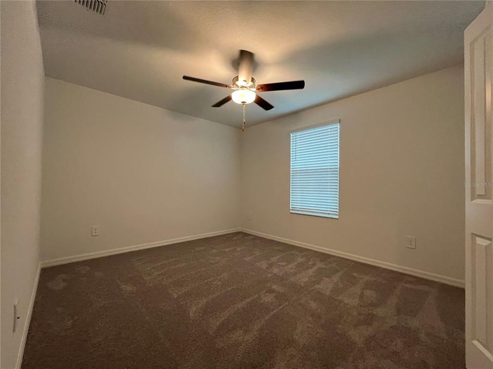 For Rent: $3,000 (4 beds, 2 baths, 2584 Square Feet)