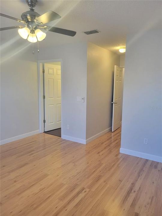 Recently Rented: $2,395 (3 beds, 2 baths, 1338 Square Feet)