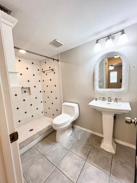 最近租的: $2,600 (2 贝兹, 2 浴室, 996 平方英尺)