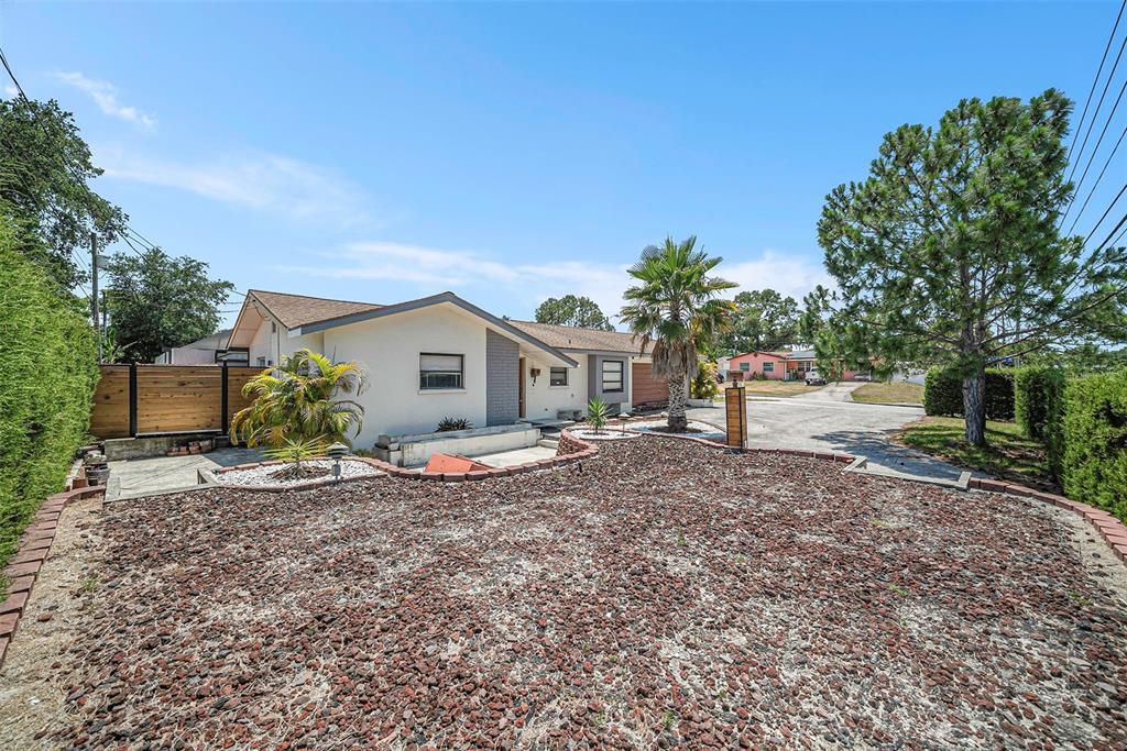 Active With Contract: $475,000 (4 beds, 2 baths, 1720 Square Feet)