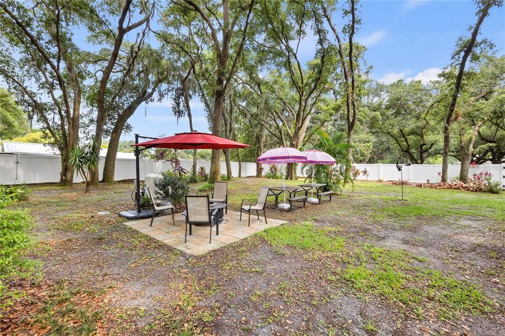 Active With Contract: $650,000 (4 beds, 3 baths, 2904 Square Feet)