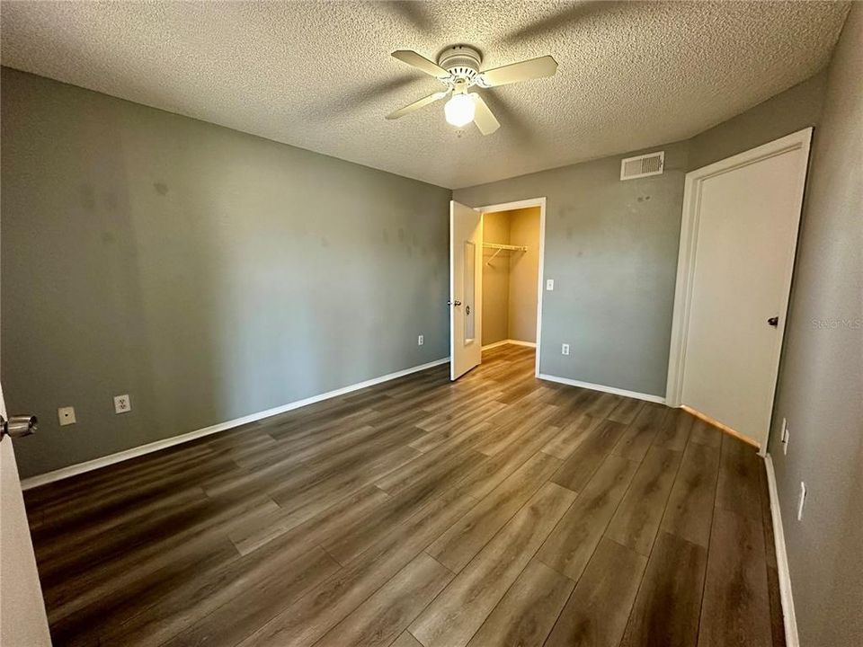 Recently Rented: $1,750 (2 beds, 2 baths, 1026 Square Feet)