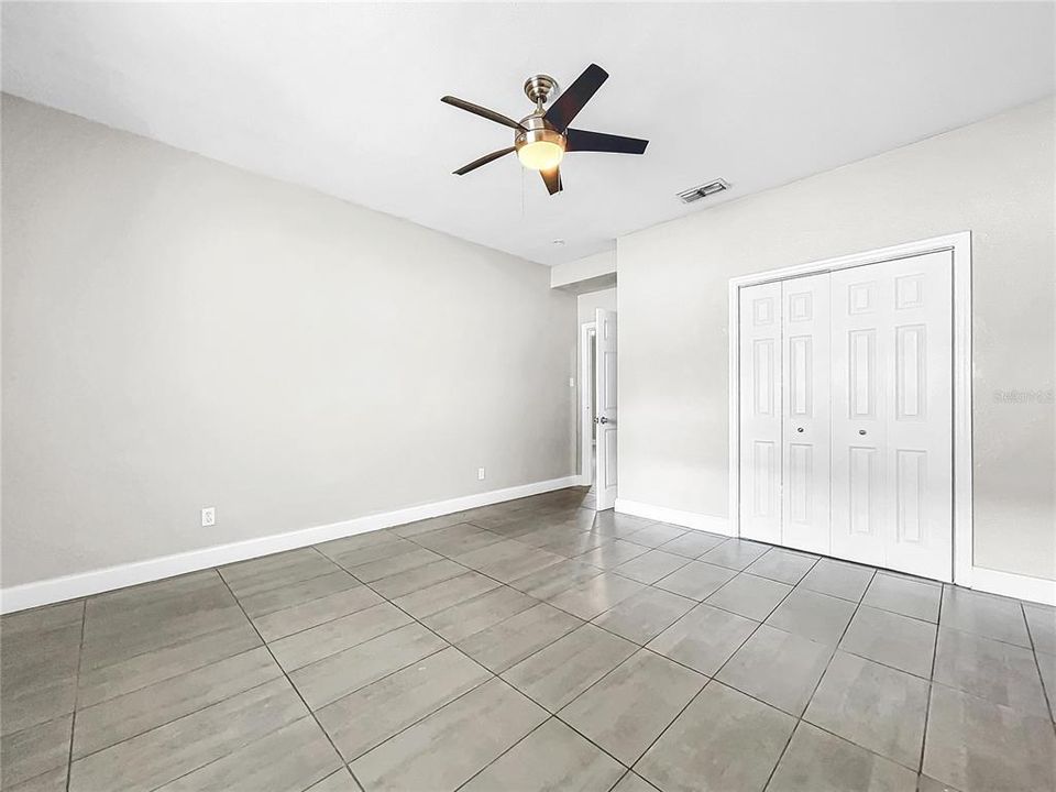 For Sale: $350,000 (3 beds, 2 baths, 1398 Square Feet)