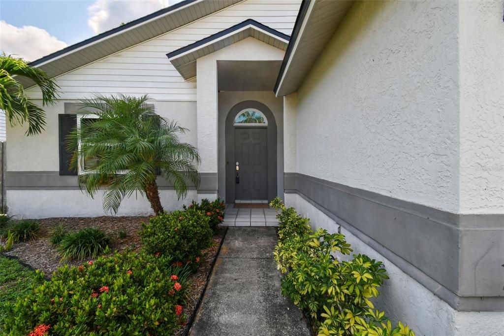 Recently Sold: $430,000 (3 beds, 2 baths, 1525 Square Feet)