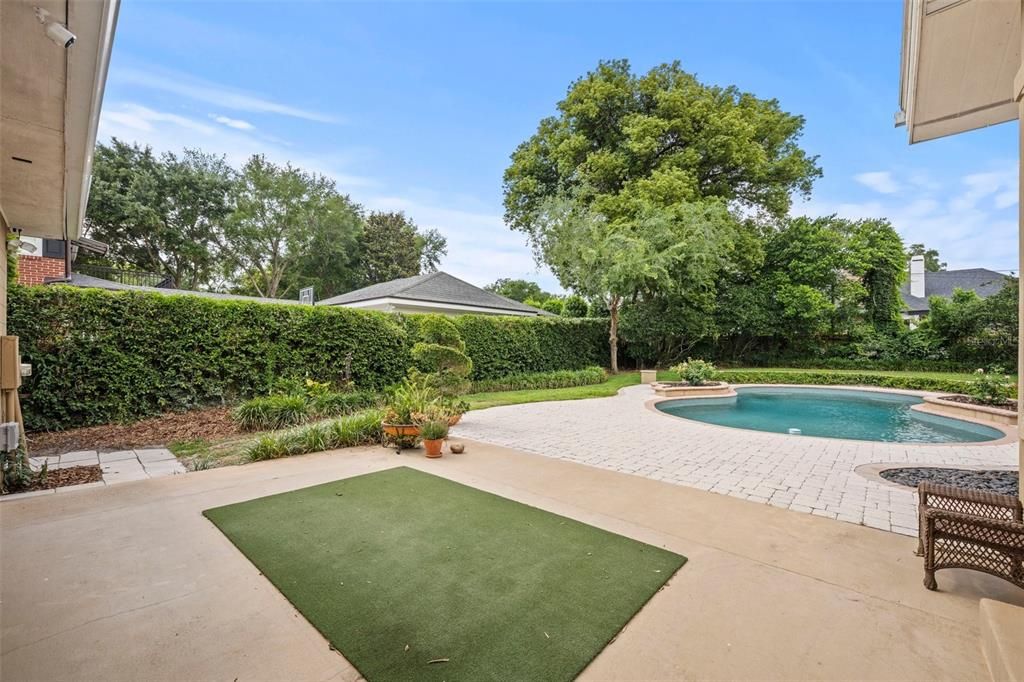 Active With Contract: $1,895,000 (3 beds, 3 baths, 3653 Square Feet)