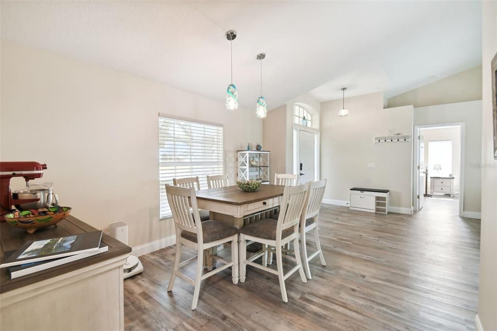 Active With Contract: $565,000 (4 beds, 2 baths, 2039 Square Feet)