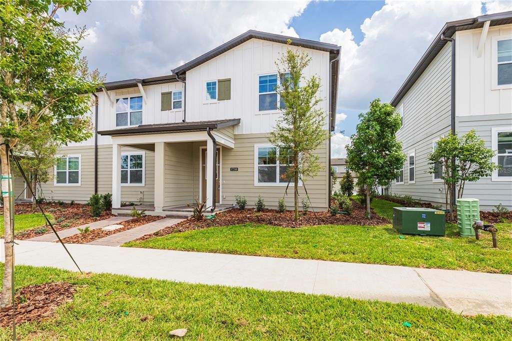 Recently Rented: $2,700 (3 beds, 2 baths, 1791 Square Feet)