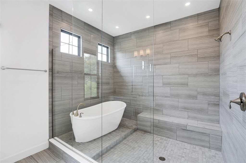 Недавно арендовано: $6,500 (3 спален, 3 ванн, 3246 Квадратных фут)