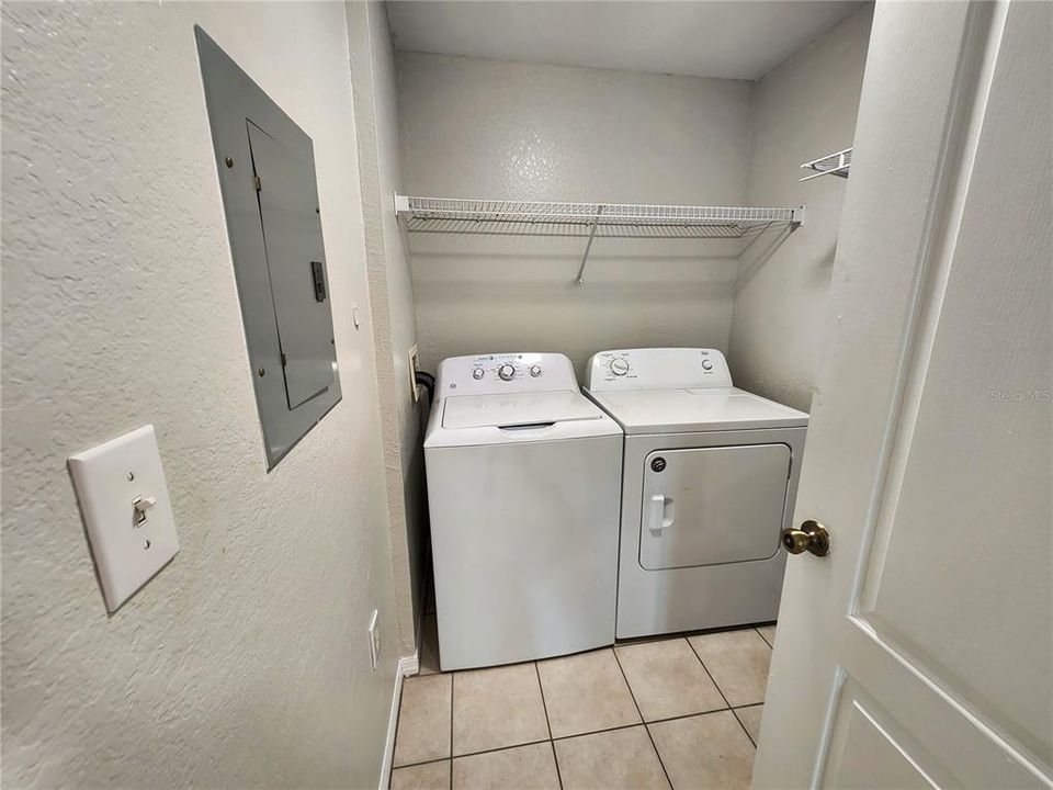 For Rent: $2,200 (2 beds, 2 baths, 1209 Square Feet)