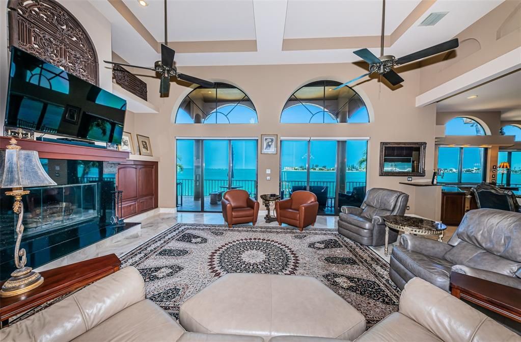 For Sale: $6,900,000 (5 beds, 5 baths, 6174 Square Feet)