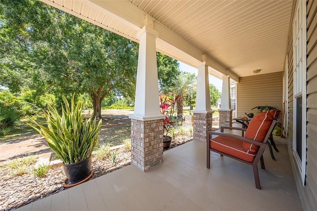 Active With Contract: $589,900 (4 beds, 2 baths, 2240 Square Feet)