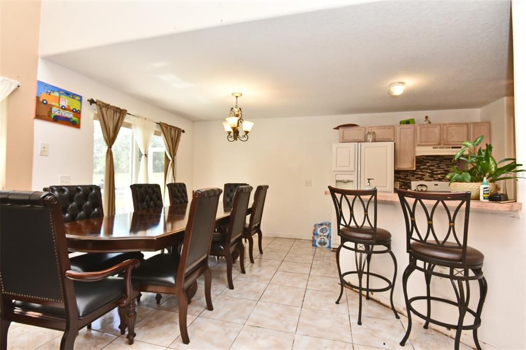 Active With Contract: $250,000 (4 beds, 2 baths, 2007 Square Feet)