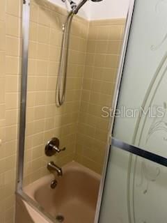 For Rent: $1,200 (1 beds, 1 baths, 480 Square Feet)