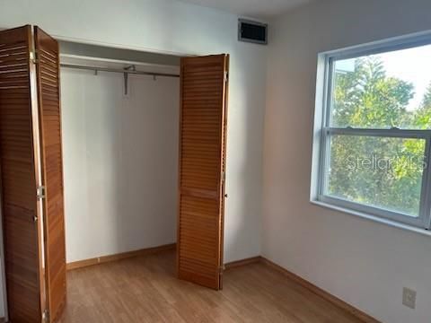 For Rent: $1,200 (1 beds, 1 baths, 480 Square Feet)