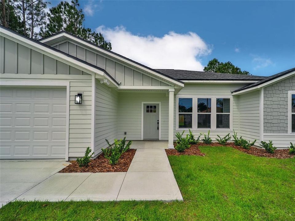 Active With Contract: $399,900 (4 beds, 2 baths, 2062 Square Feet)