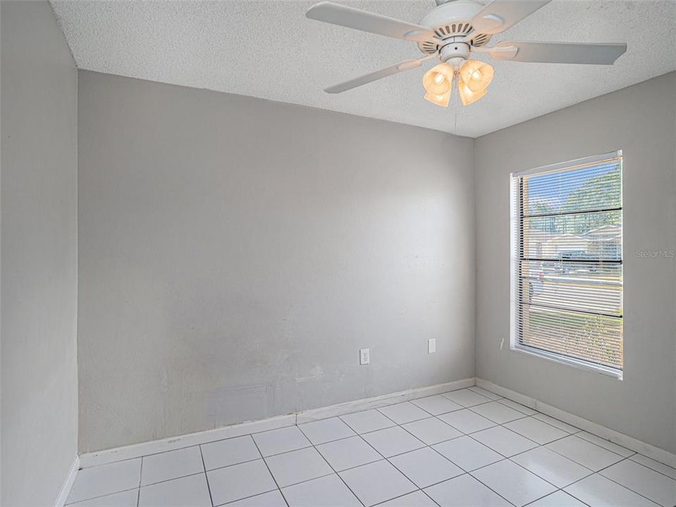 For Sale: $300,000 (3 beds, 2 baths, 1417 Square Feet)