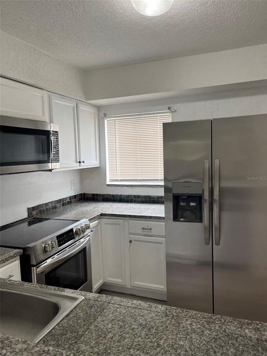 For Rent: $1,650 (2 beds, 2 baths, 1020 Square Feet)