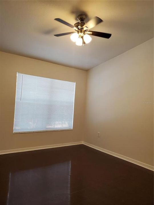 For Rent: $2,050 (3 beds, 3 baths, 1638 Square Feet)