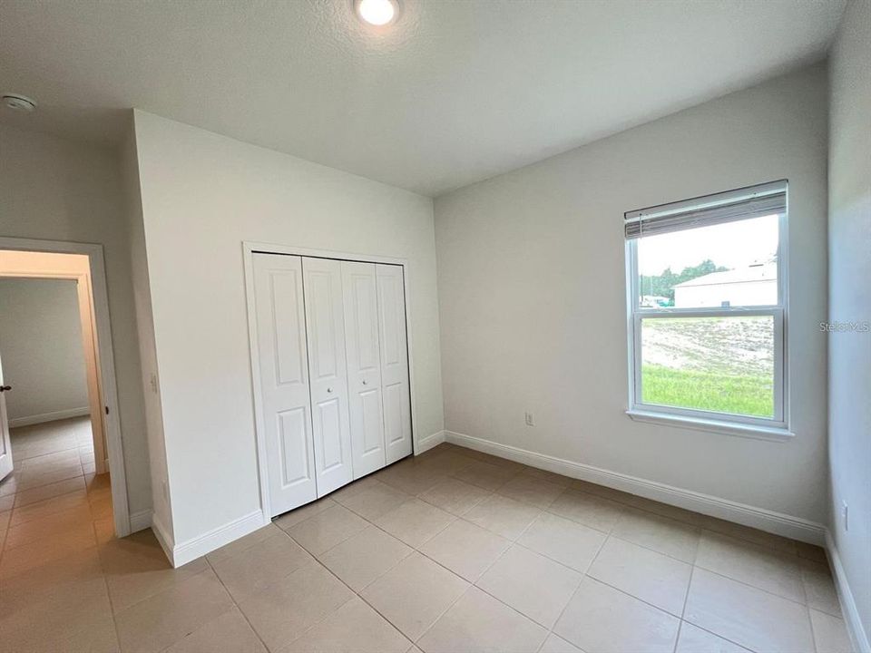 For Rent: $1,900 (4 beds, 2 baths, 1580 Square Feet)