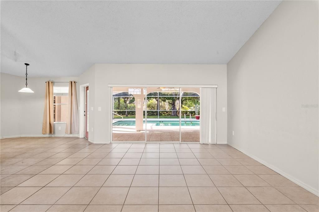 Active With Contract: $394,900 (3 beds, 2 baths, 1960 Square Feet)