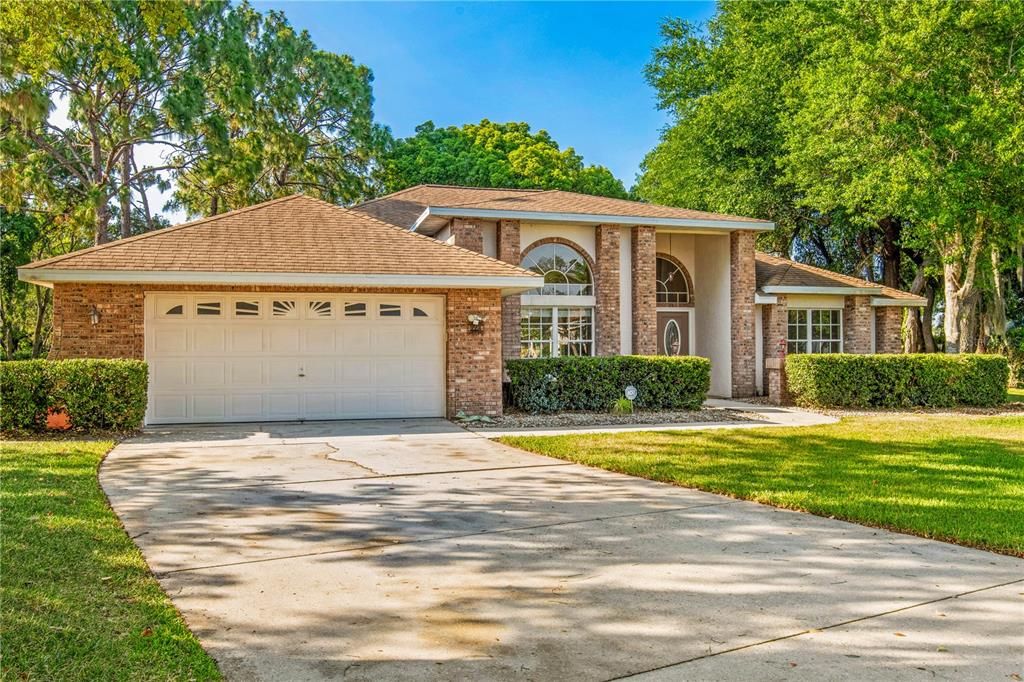 Active With Contract: $394,900 (3 beds, 2 baths, 1960 Square Feet)