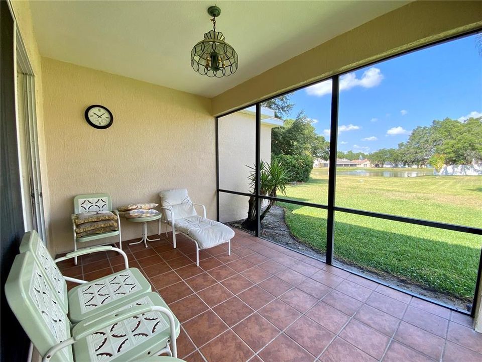 Vendido Recientemente: $430,000 (3 camas, 2 baños, 1934 Pies cuadrados)