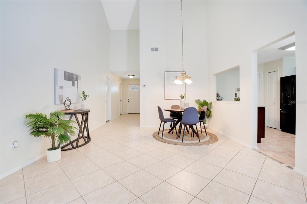 Active With Contract: $352,500 (3 beds, 2 baths, 1226 Square Feet)