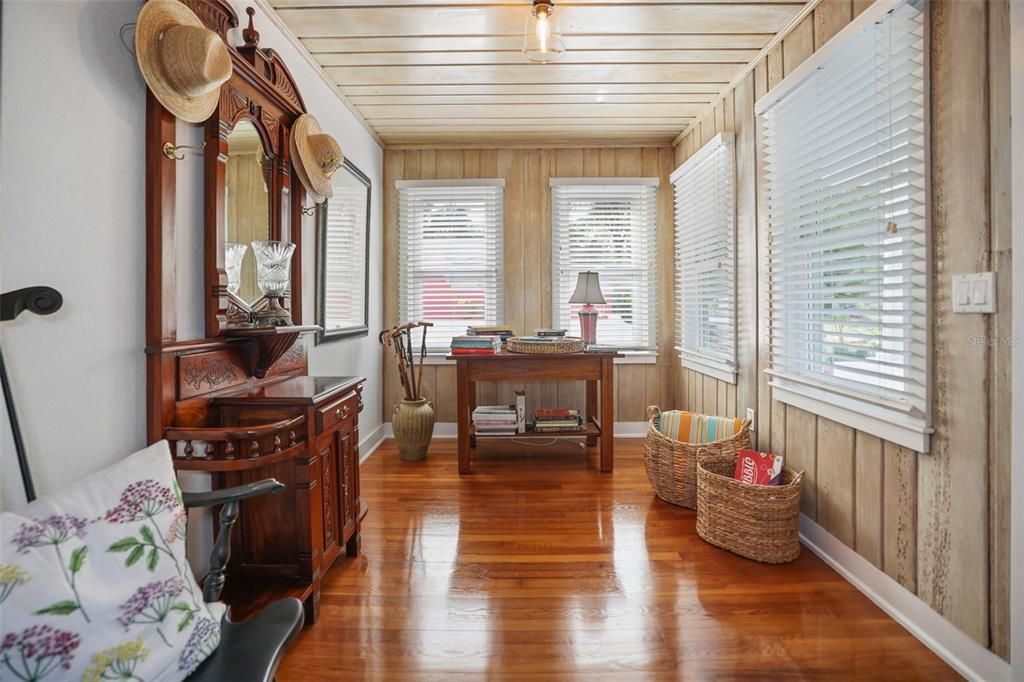 Warm and inviting Foyer