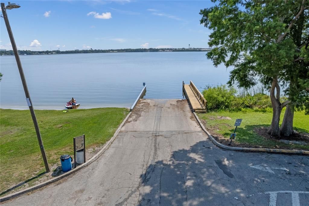 Boat Ramp access to Winter Haven's Premier Chain of Lakes
