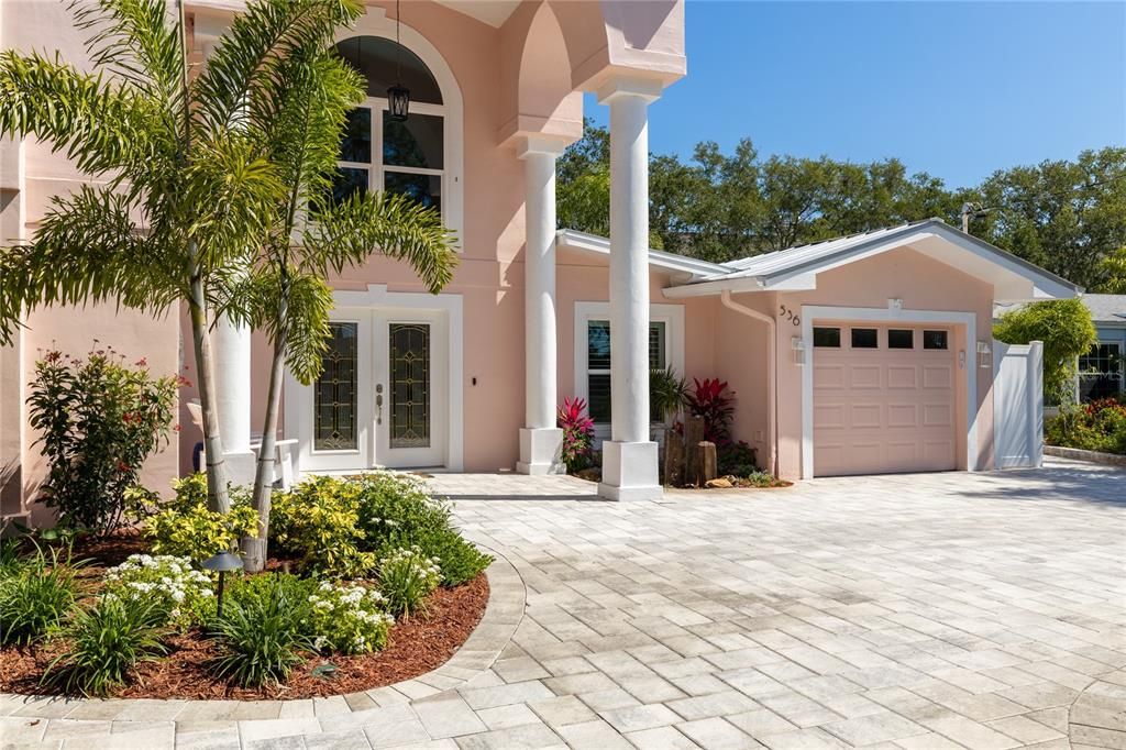 Recently Sold: $1,450,000 (3 beds, 3 baths, 2670 Square Feet)