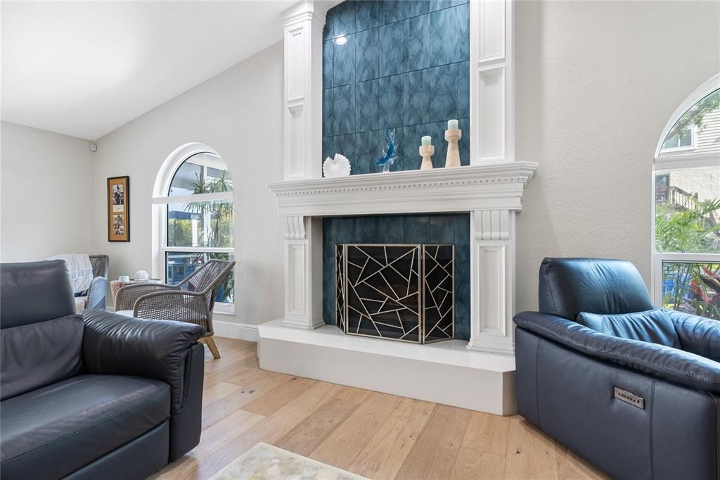 Recently Sold: $1,450,000 (3 beds, 3 baths, 2670 Square Feet)