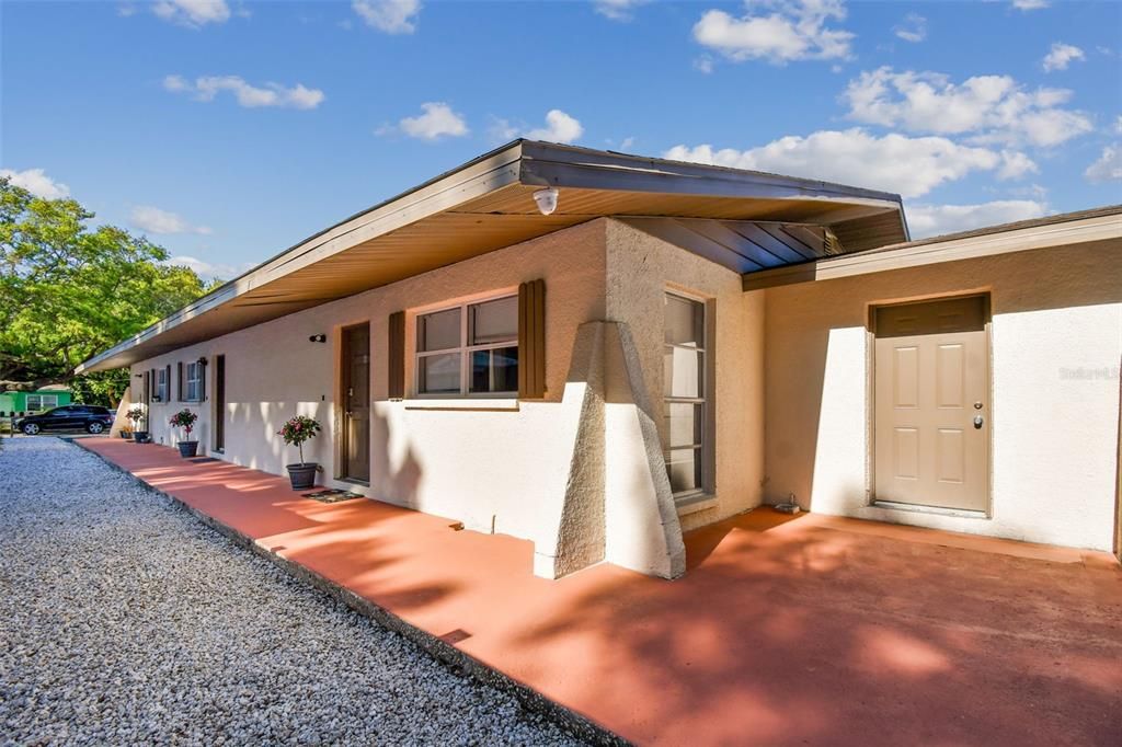 All 3 units have access to the laundry room pictured on the right