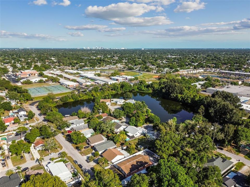 Check out proximity to Downtown St.Pete.  It's skyline is visible under the clouds.