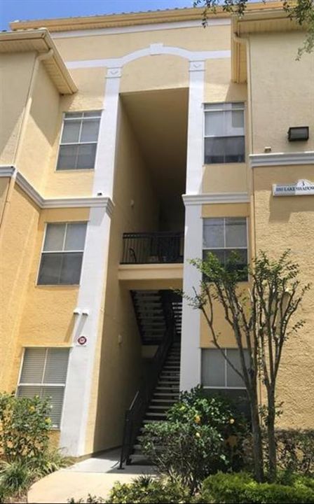 Active With Contract: $1,750 (2 beds, 2 baths, 1111 Square Feet)