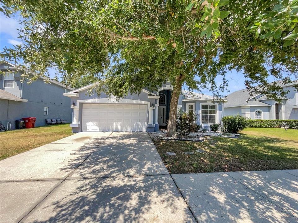 Recently Sold: $340,000 (4 beds, 3 baths, 1749 Square Feet)
