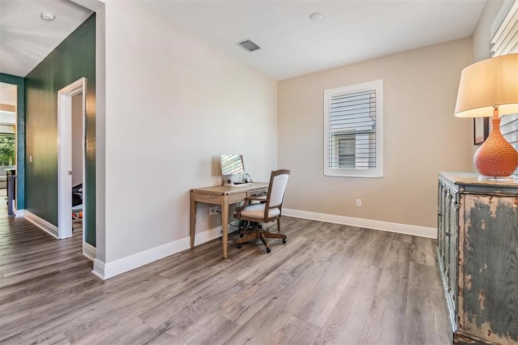 Recently Sold: $359,900 (2 beds, 2 baths, 1742 Square Feet)