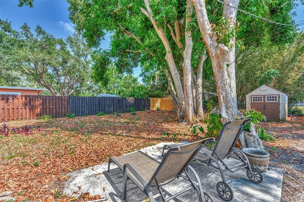 Recently Sold: $350,000 (2 beds, 2 baths, 866 Square Feet)