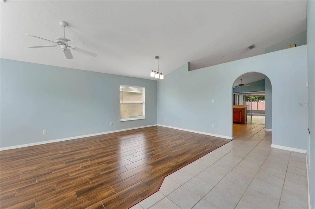 Active With Contract: $2,449 (4 beds, 2 baths, 1936 Square Feet)