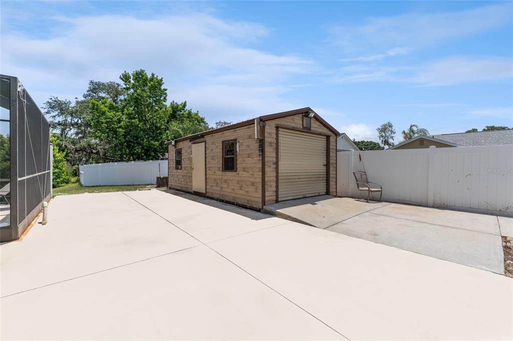 Active With Contract: $439,900 (4 beds, 2 baths, 1754 Square Feet)