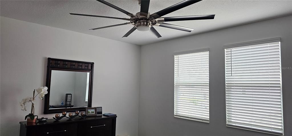 72" - 9 Blade Remote Ceiling Fan Family Room