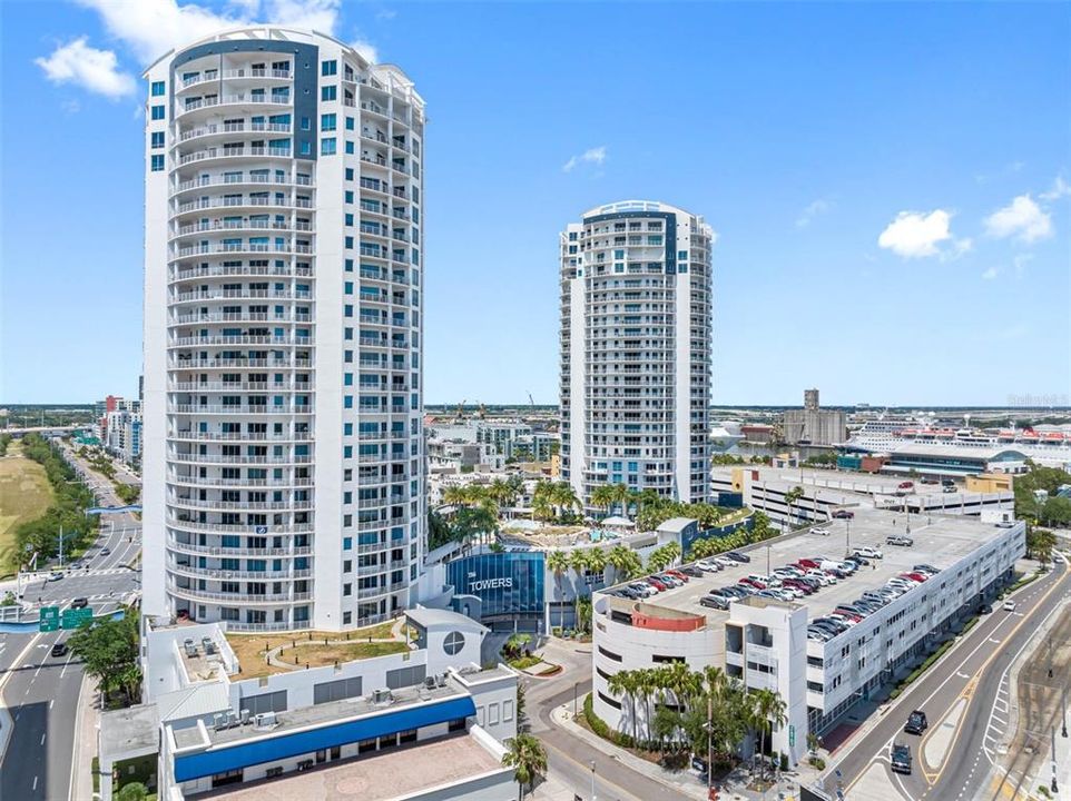 For Sale: $1,200,000 (3 beds, 3 baths, 1733 Square Feet)