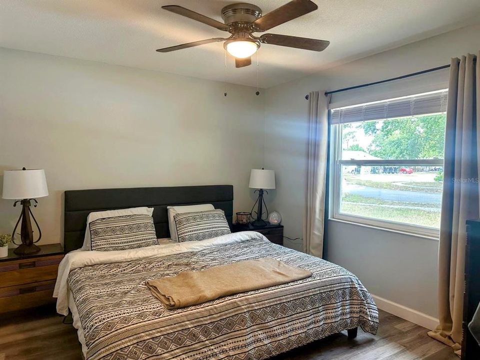 For Rent: $1,800 (2 beds, 2 baths, 837 Square Feet)
