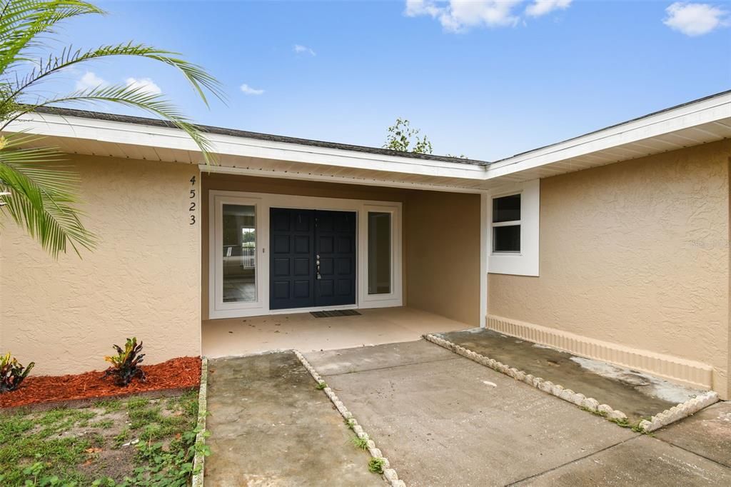 Active With Contract: $449,900 (4 beds, 2 baths, 1917 Square Feet)